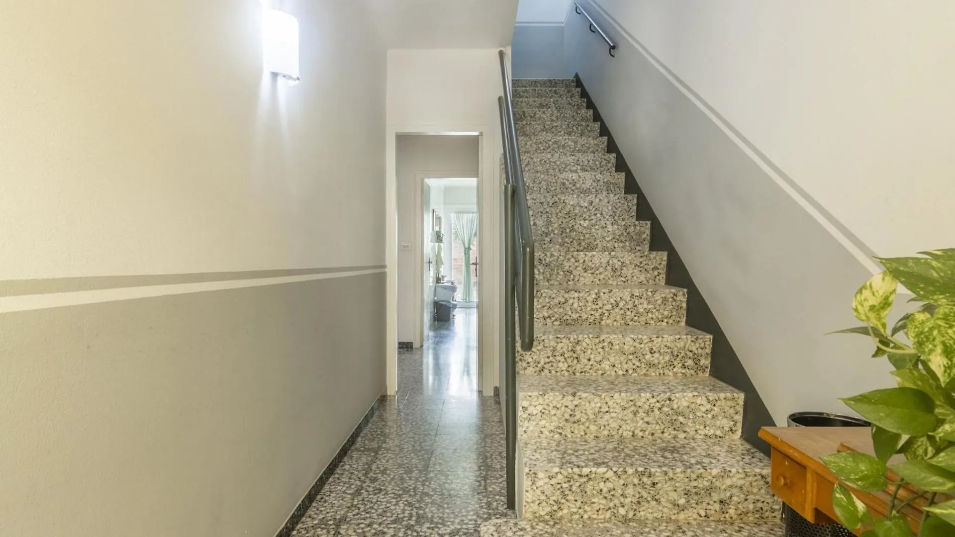 Cal Marcos Villa Torregrossa 0*,  Spain